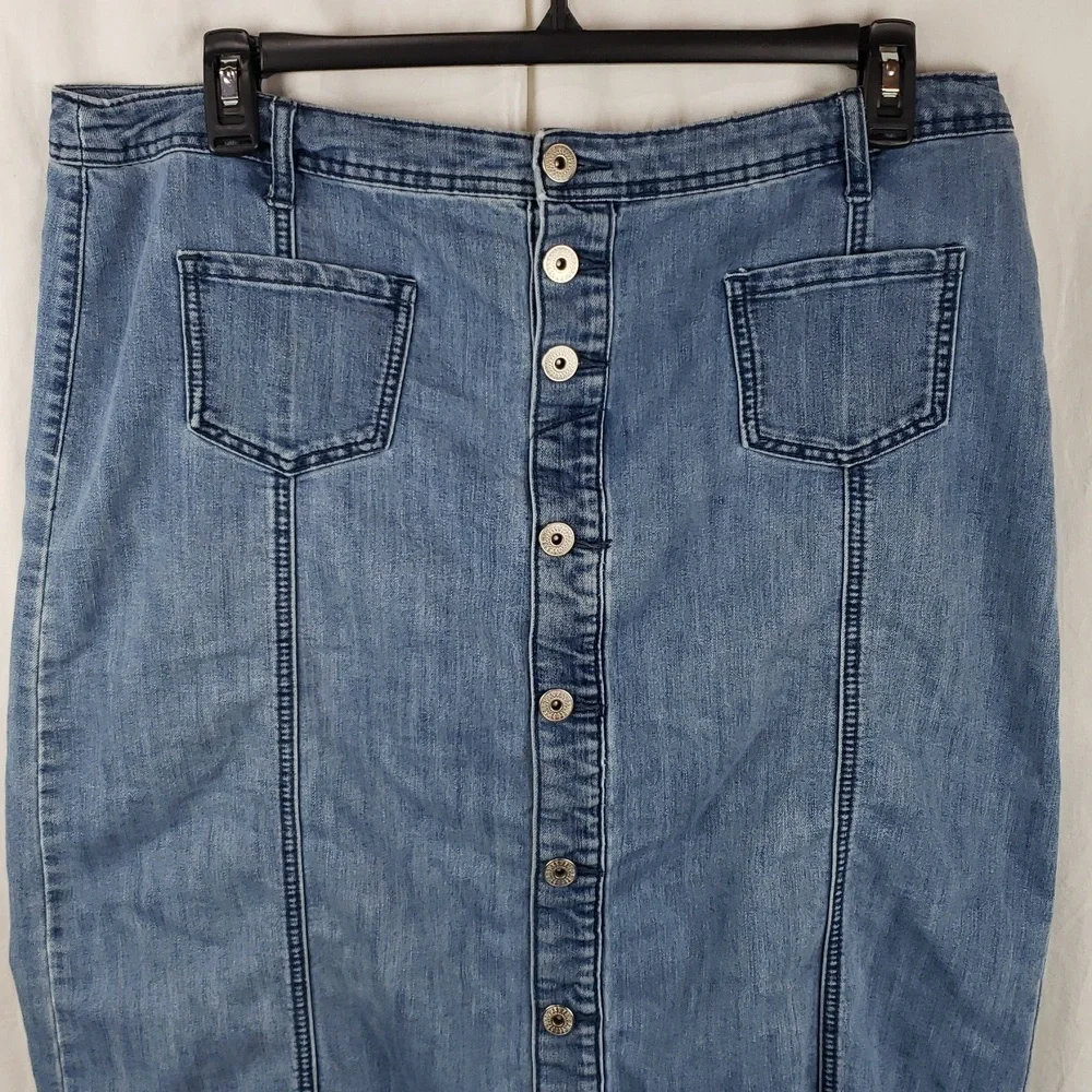 Christopher & Banks 16 Blue Jean Pencil Skirt